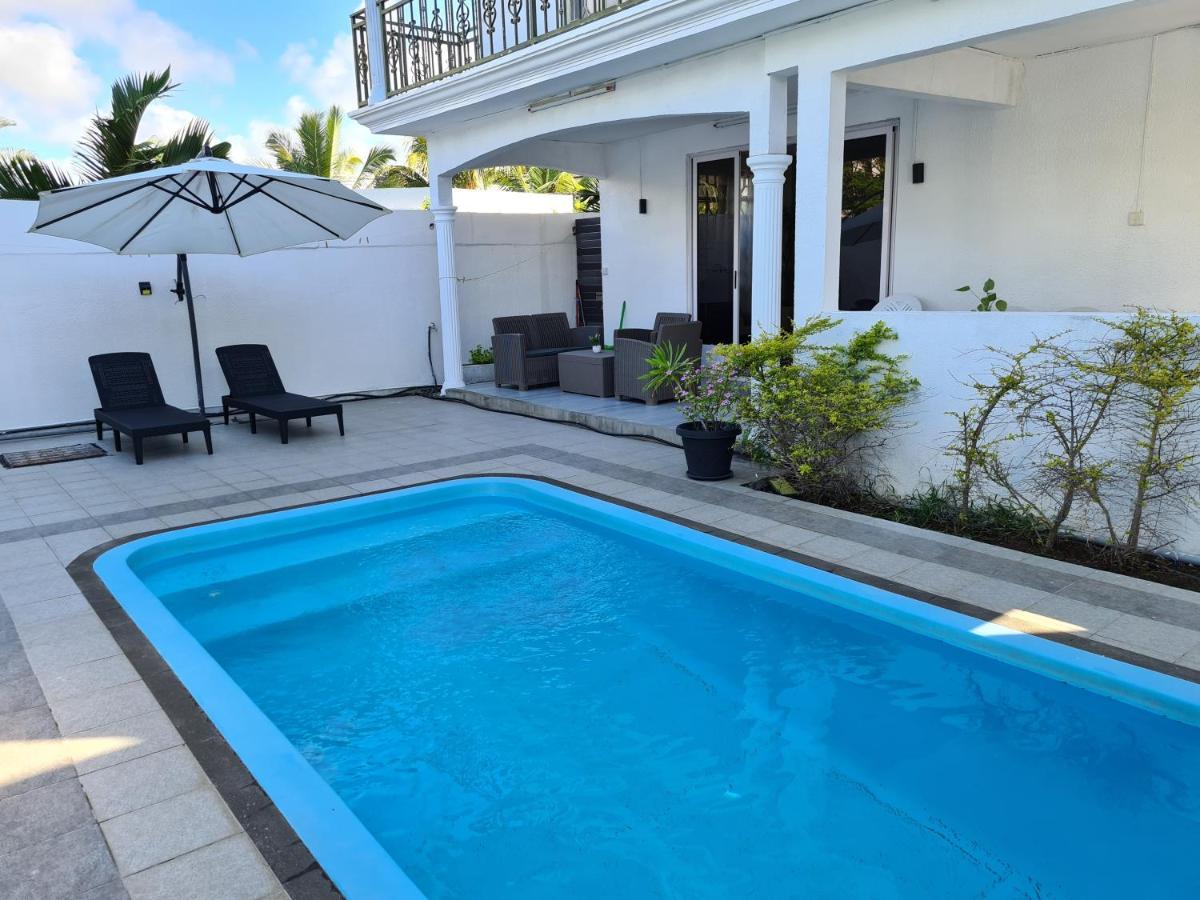 Anazli Villa Grand Baie Exterior photo