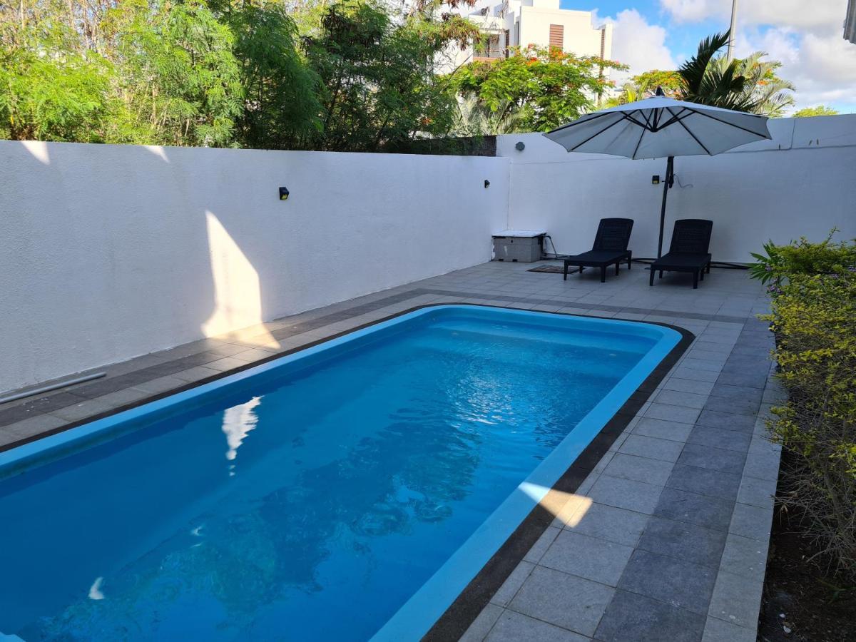 Anazli Villa Grand Baie Exterior photo