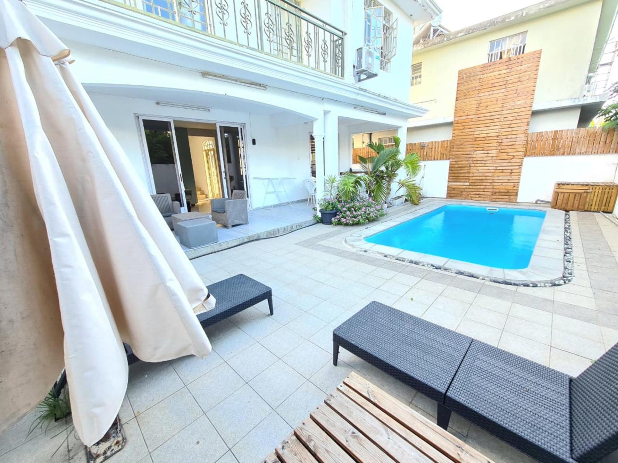 Anazli Villa Grand Baie Exterior photo